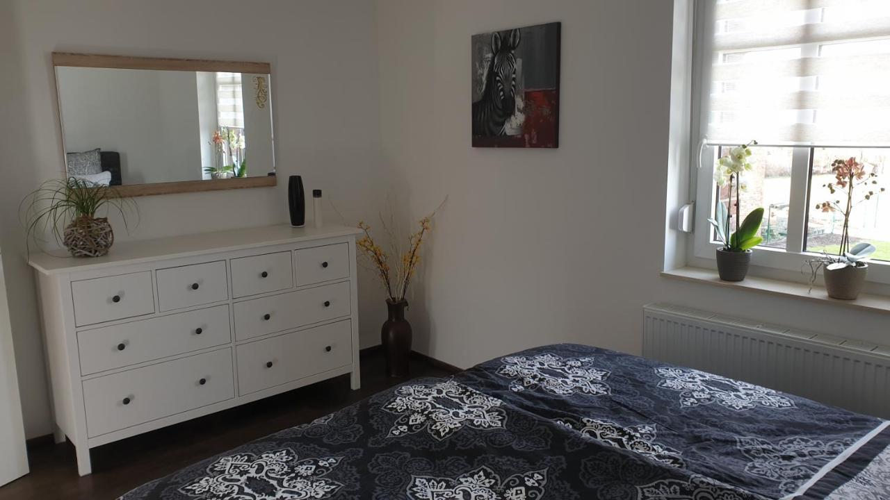 Seensucht & Urlaubstraeume, Ferienwohnung "Seerose" Гросрешен Екстериор снимка